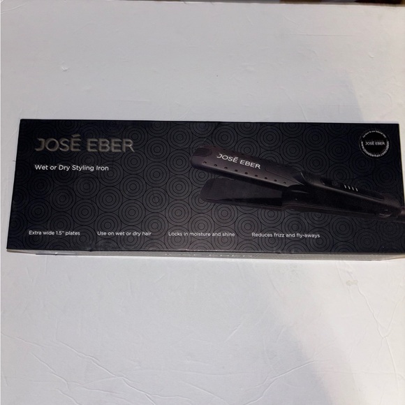 José Eber Wet or Dry Flat Styling Iron Black - Picture 1 of 2